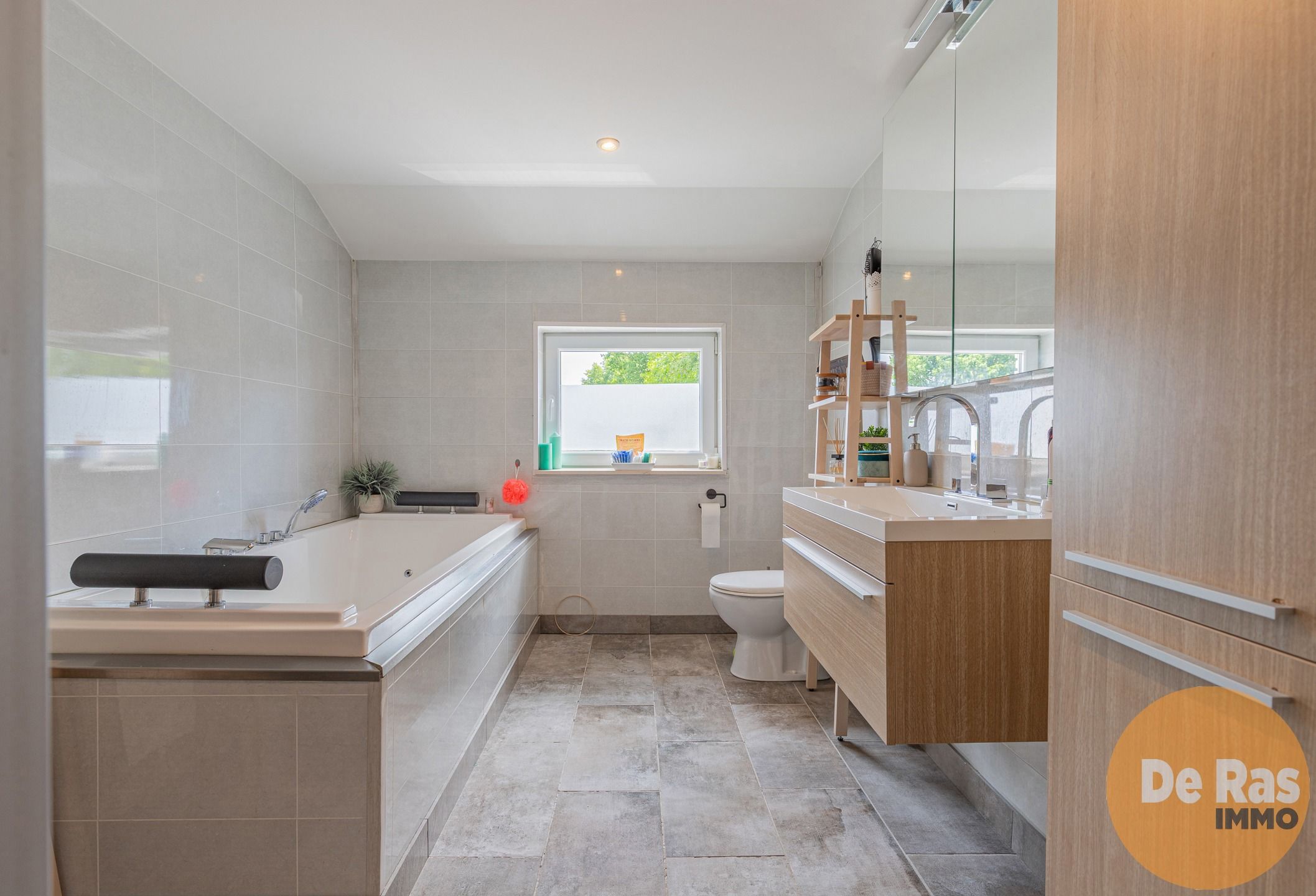EREMBODEGEM - Instapklare gezinswoning met modern comfort foto 11