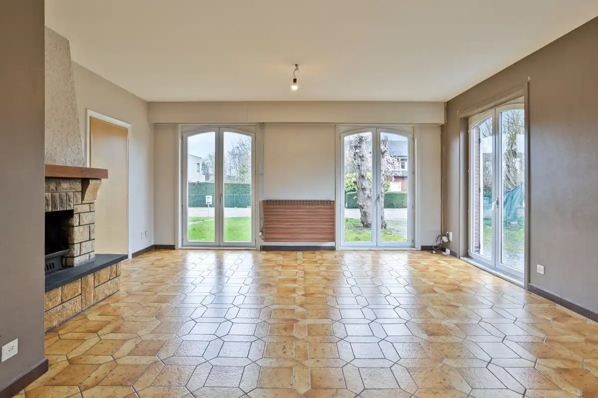 Open bebouwing met 3 slaapkamers, tuin en 2 garages op een perceel van 1108 m² in Haasrode! – EPC 363 kWh/m² - bewoonbare opp. 196 m²  foto 5