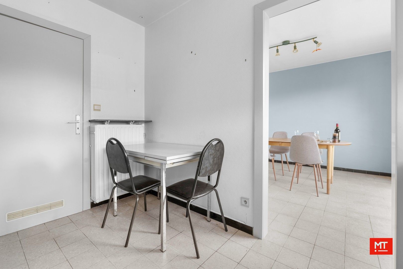 Ruime halfopen woning met 4 slaapkamers, tuin en garage in een rustige en kindvriendelijke wijk foto 5