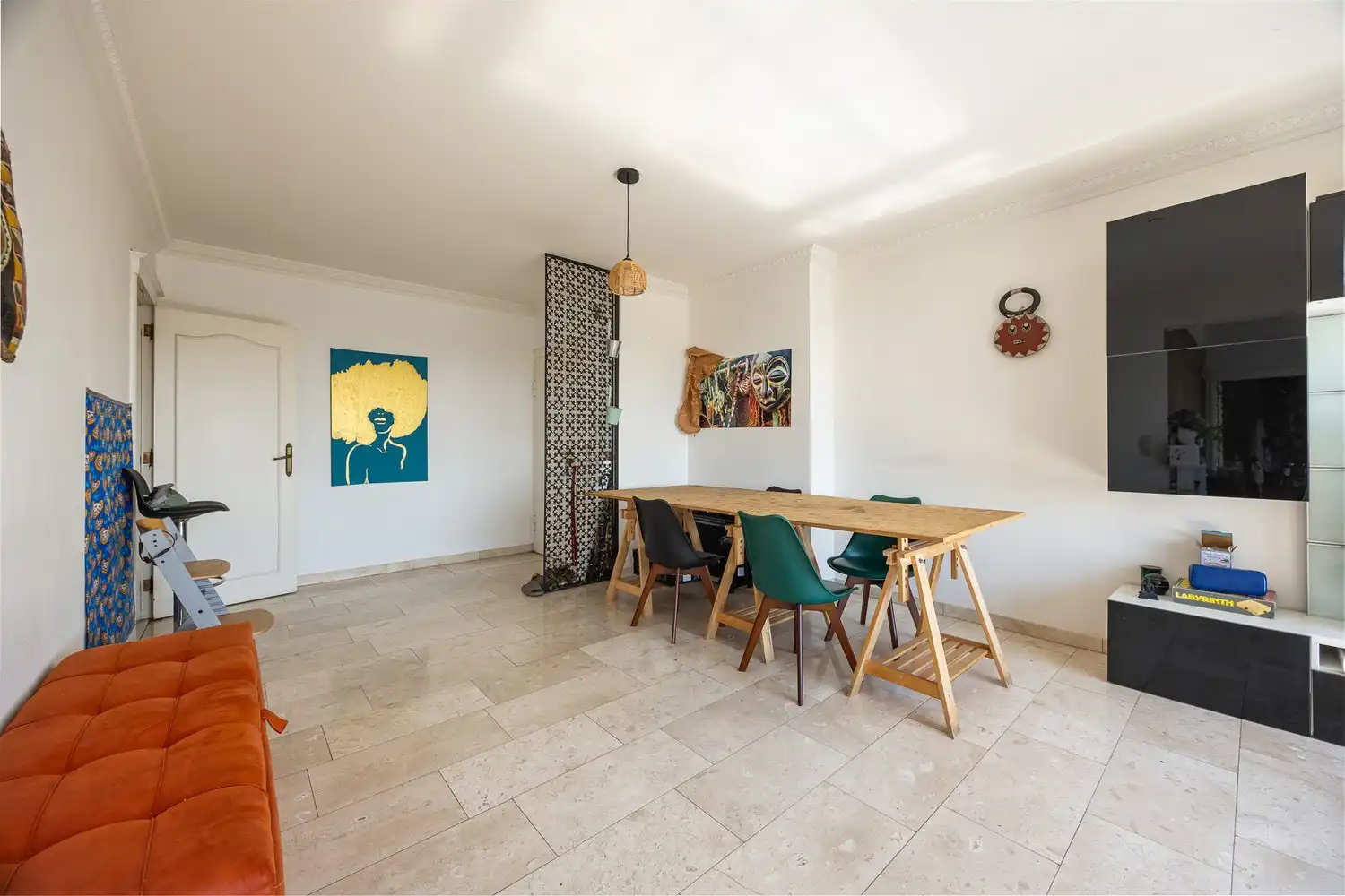 Ruim 2-slaapkamerappartement met prachtig uitzicht in Berchem foto 11