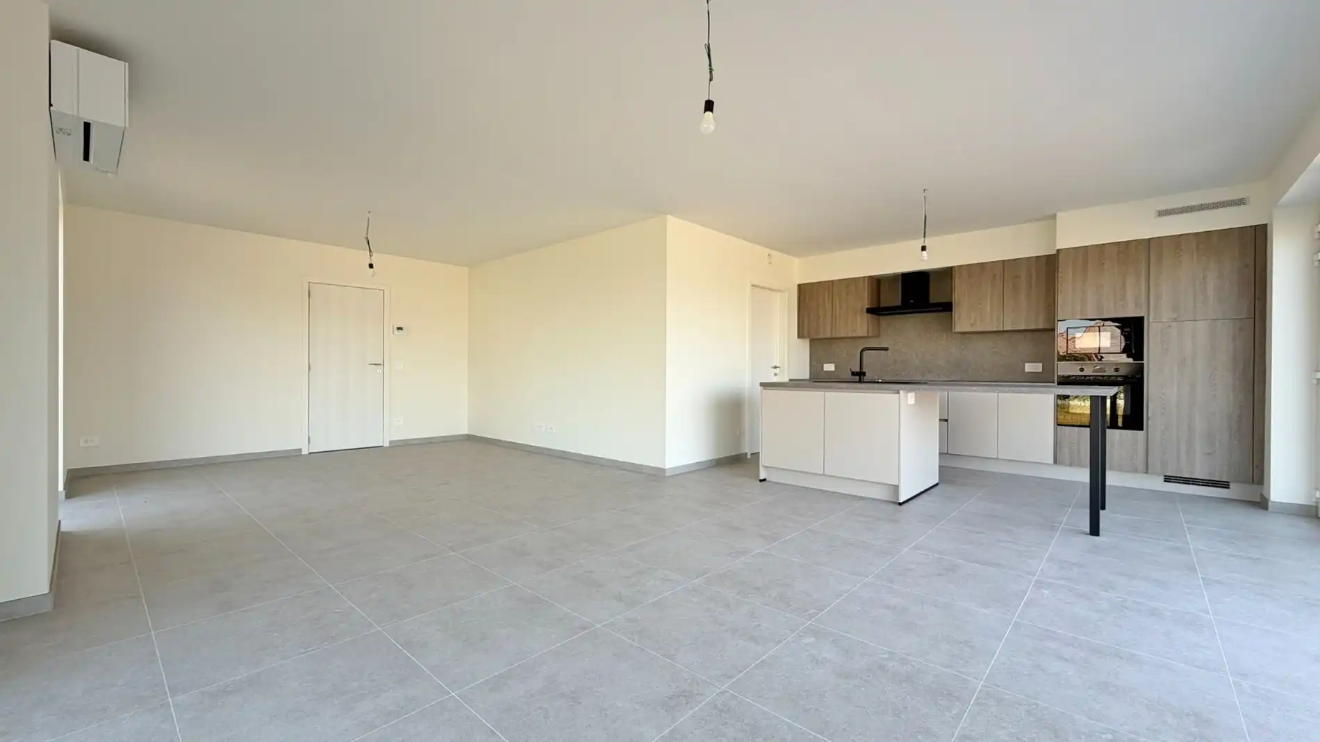 Exclusieve nieuwbouwvilla te huur – Luxueus wonen met prachtig open zicht foto 6