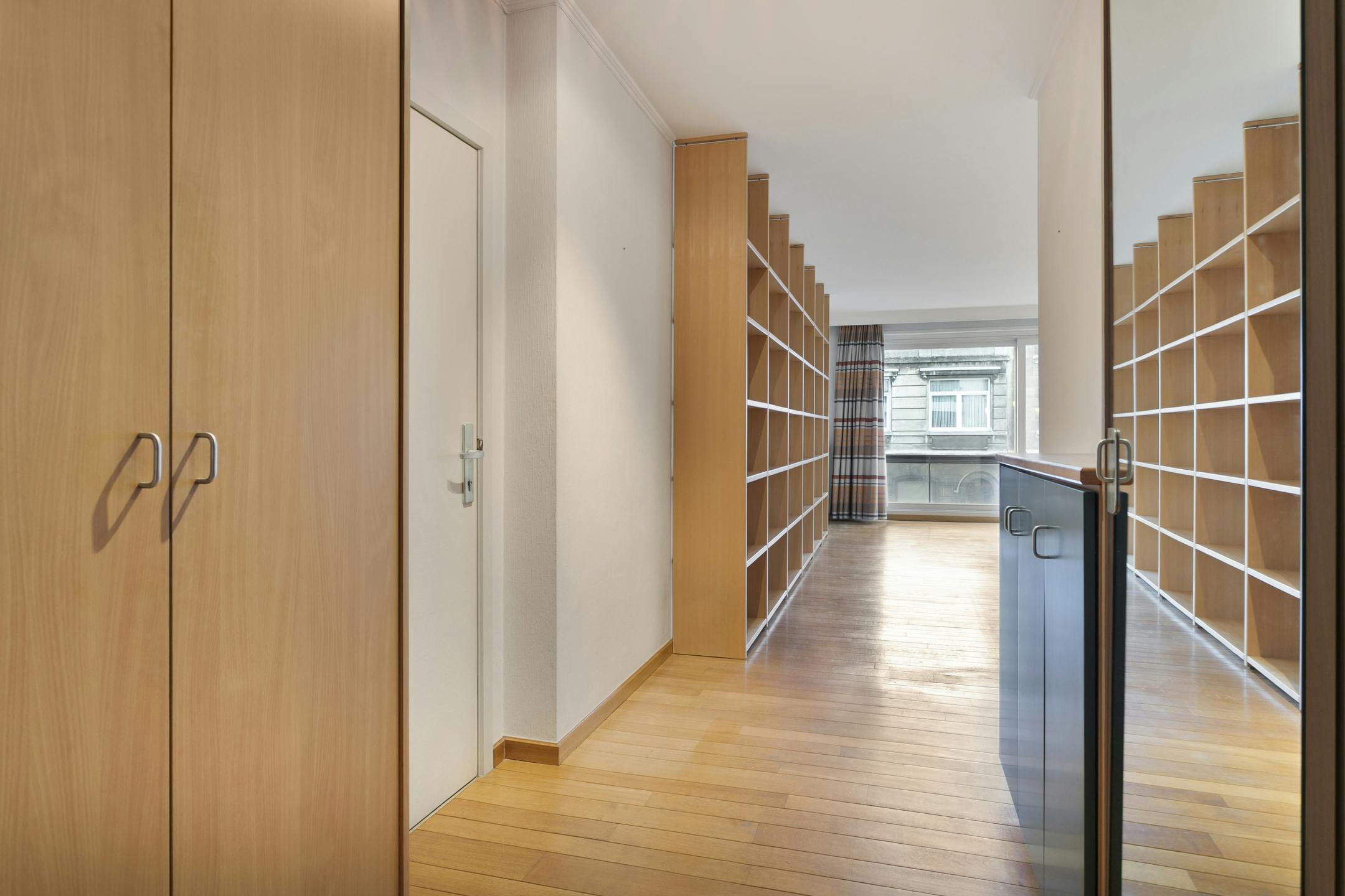 Energiezuinig appartement te koop in centrum Kortrijk! foto 3