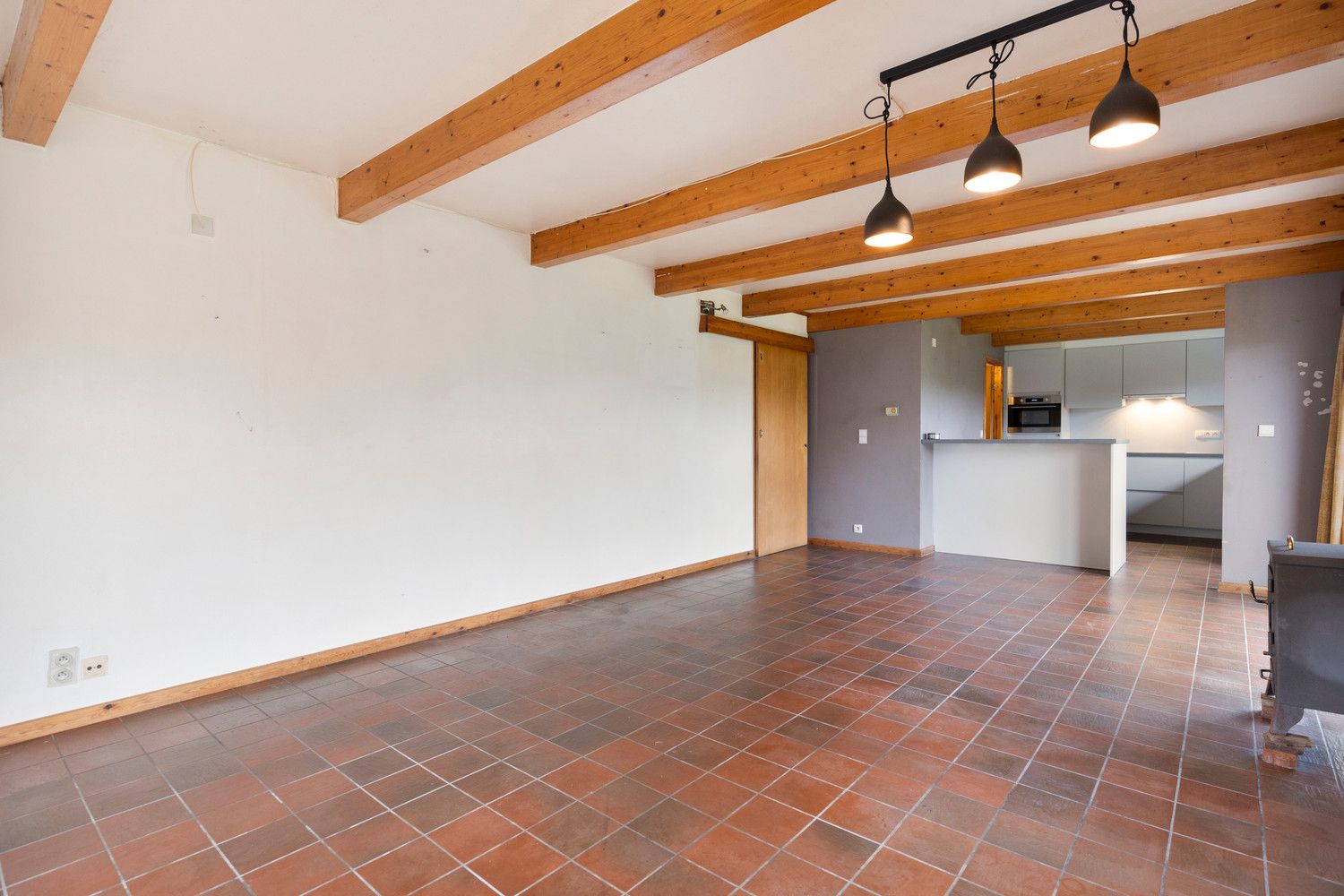 Rustig gelegen te renoveren OB met 3 slks en garage op 612m2! foto 8