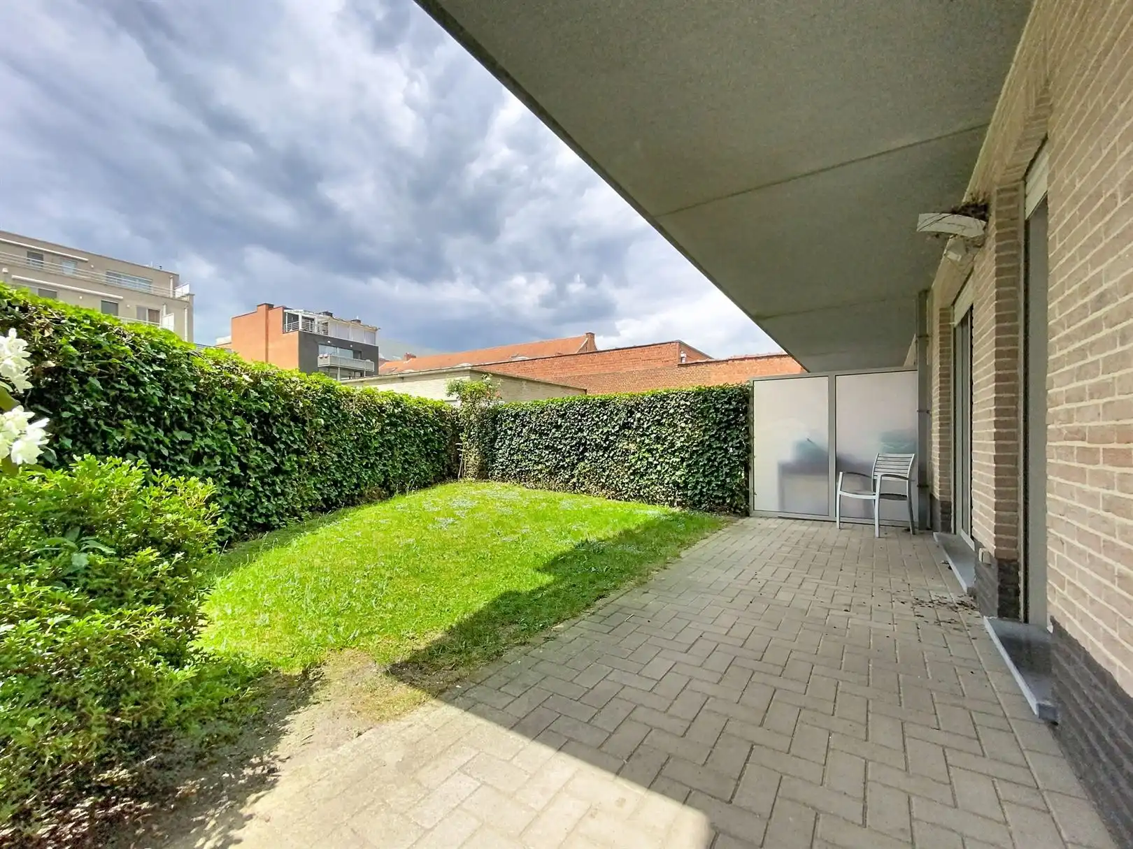 Gelijkvloersappartement met gezellige tuin en P foto 13