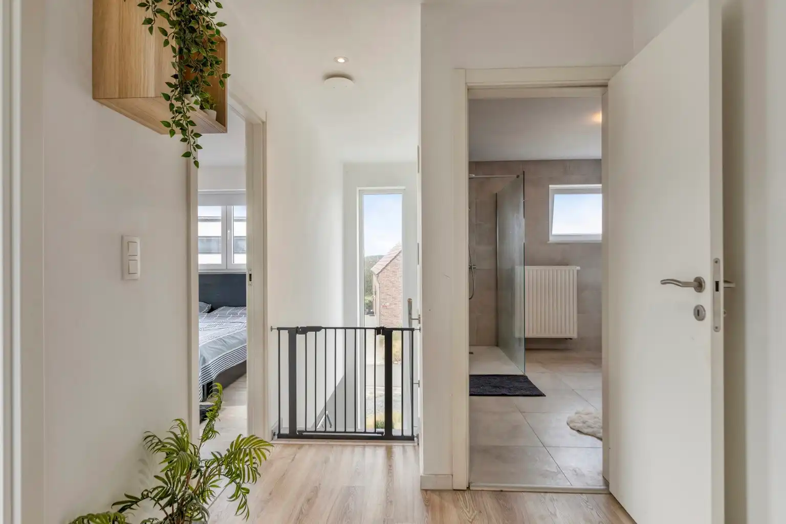 MOOIE, INSTAPKLARE WONING MET TUIN IN BOUTERSEM foto 12