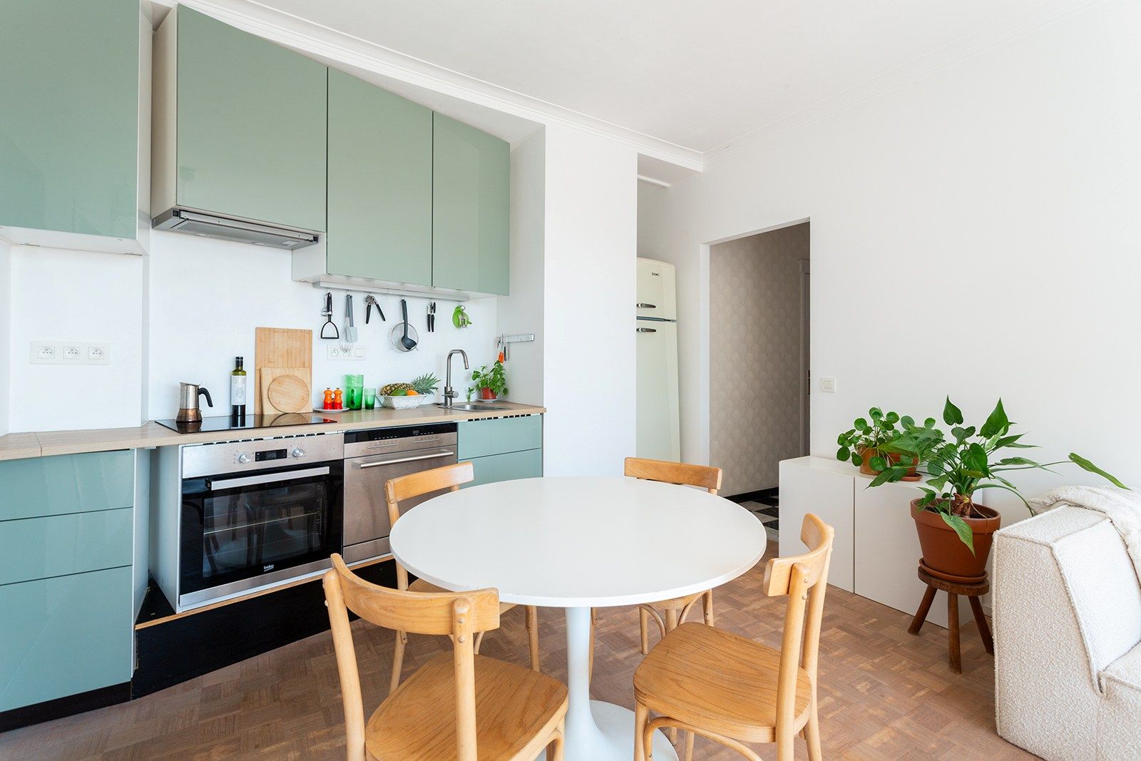 Instapklaar appartement met ruim terras  foto 8