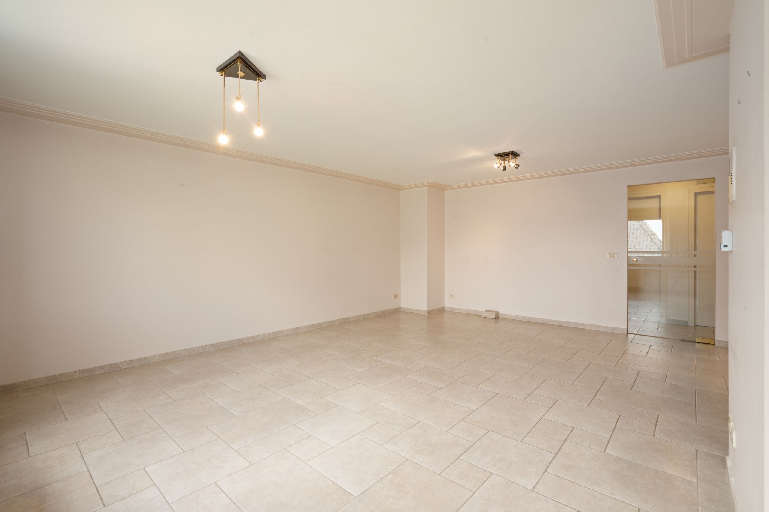 Instapklaar appartement in Deerlijk-centrum met zicht op groen foto 3