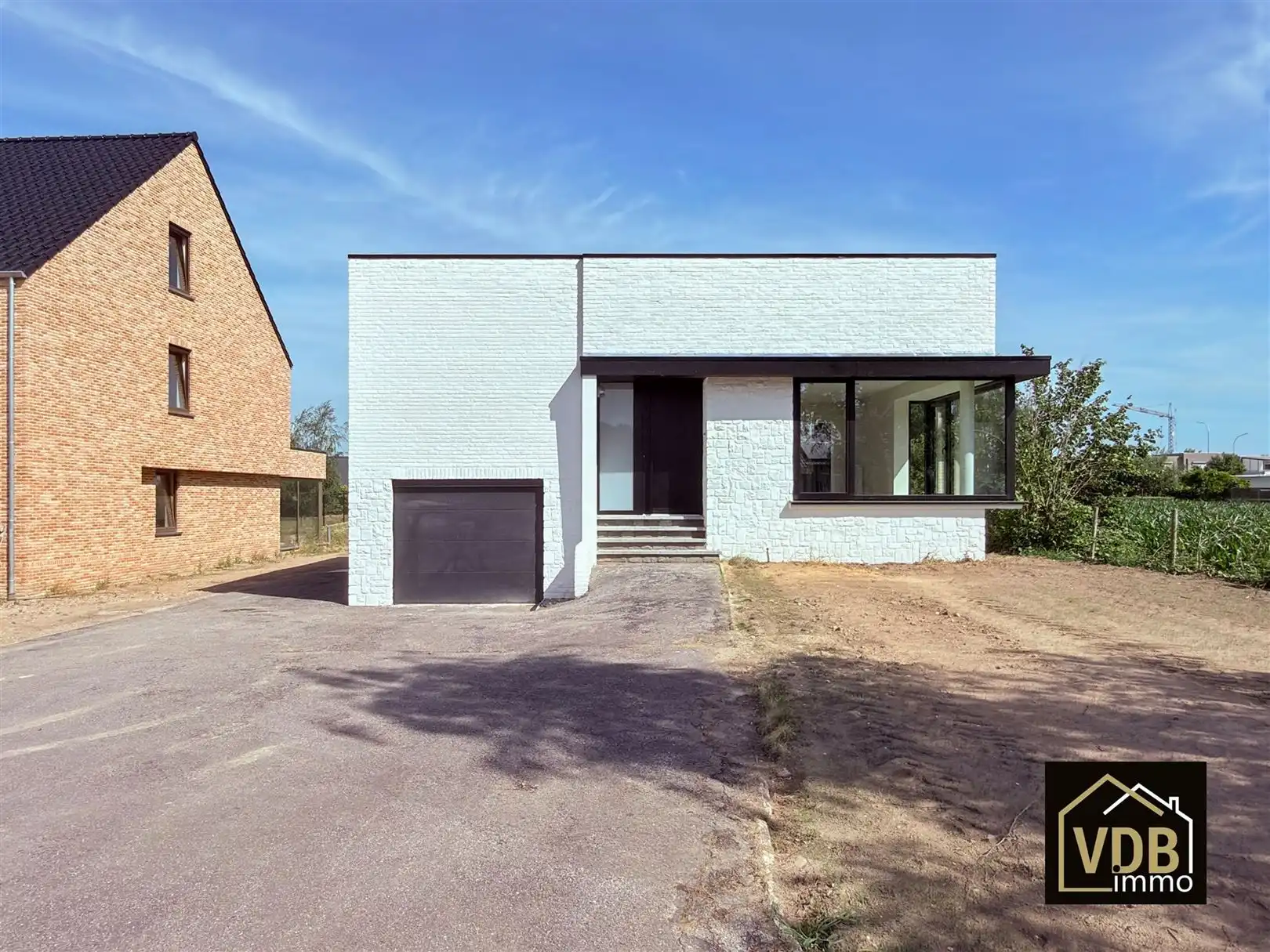 Een knus gerenoveerde woning met 3 slaapkamers en tuin foto 10