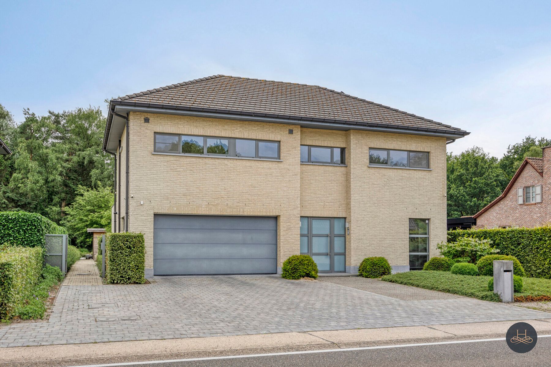 Instapklare villa op centrale locatie foto {{pictureIndex}}