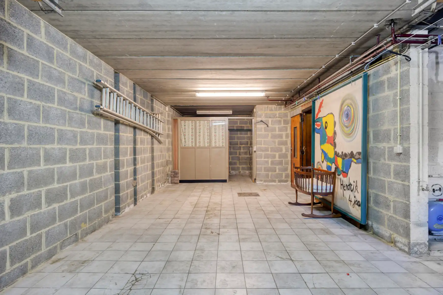 Gezinswoning met 4 slaapkamers, garage en gezellige tuin in Roosdaal foto 27