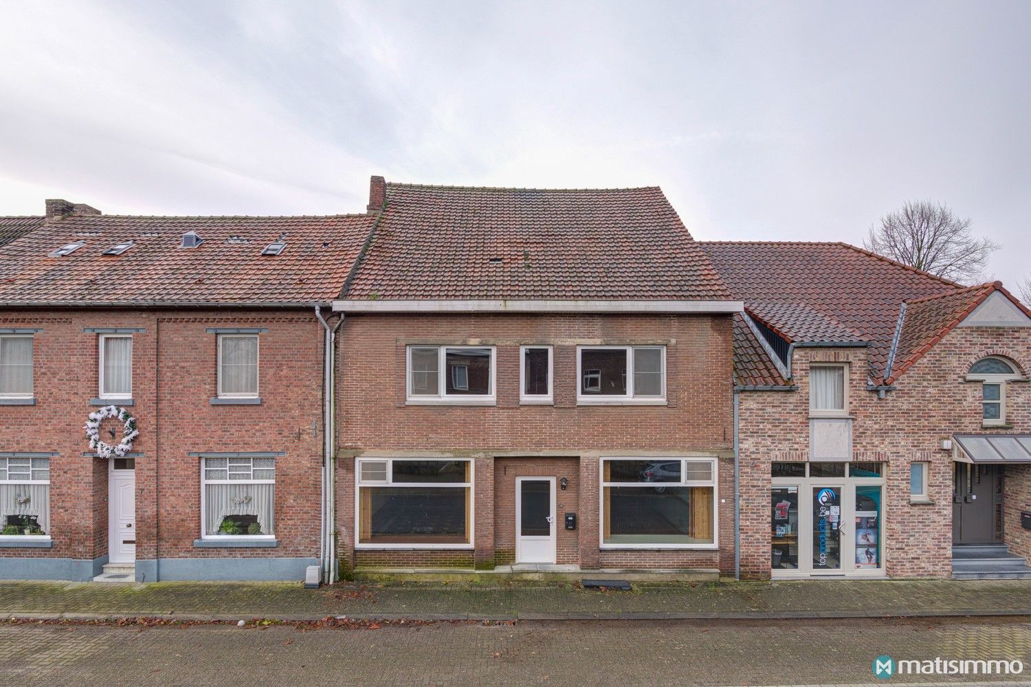 Hoofdfoto van de publicatie: GEZINSWONING MET 4 SLAAPKAMERS EN RUIME GARAGE TE DILSEN-STOKKEM