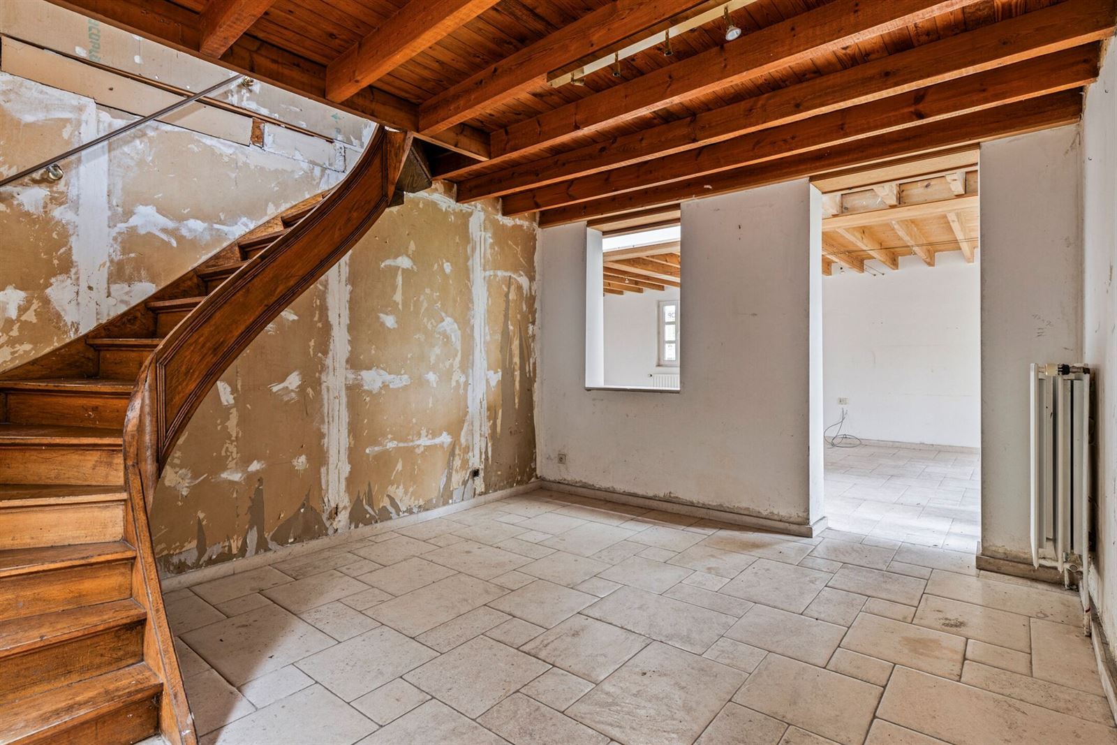 Renovatieproject in prachtige groene omgeving ! foto 4