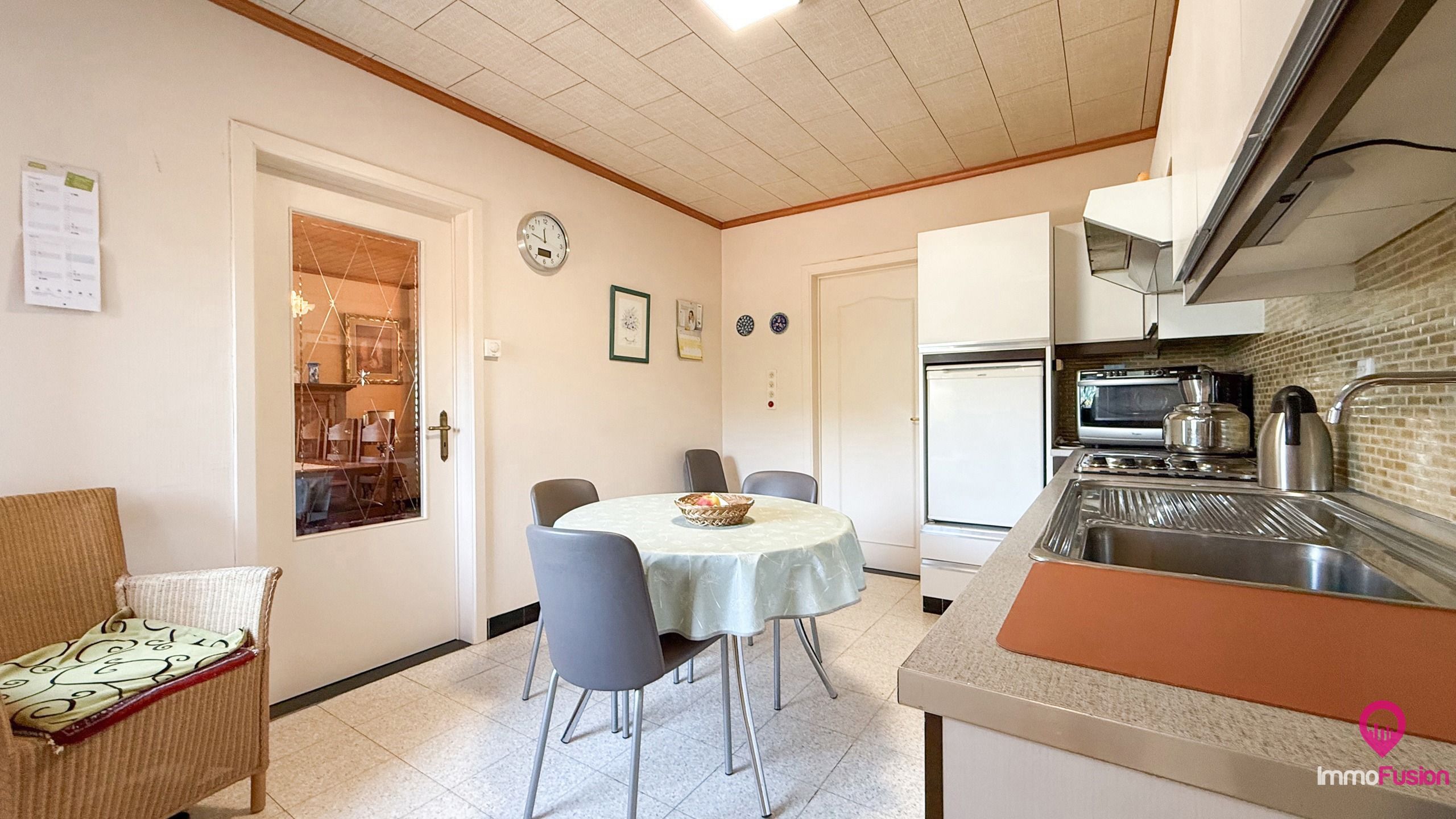 Woning met 3 slaapkamers, inpandige garage en grote tuin! foto 5