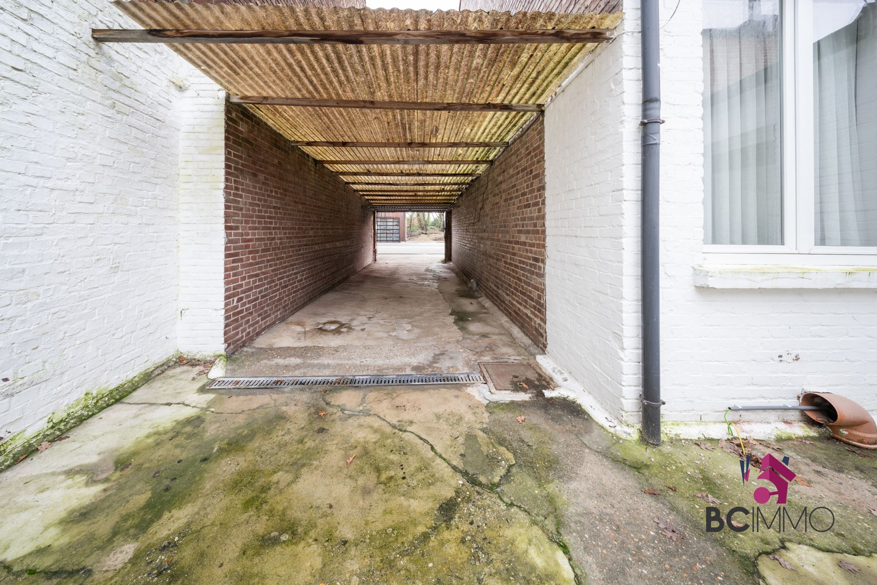 Ruime woning met tuin – ideaal gelegen nabij scholen. foto 20