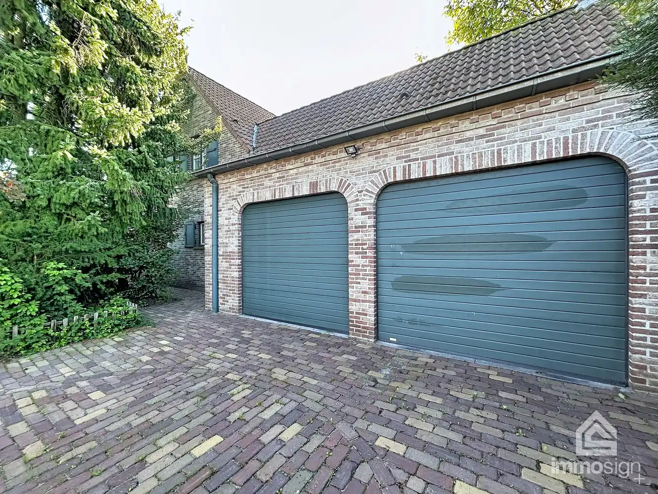 Charmante, ruime, gezinswoning met 4 slaapkamers te Hamont! foto 39