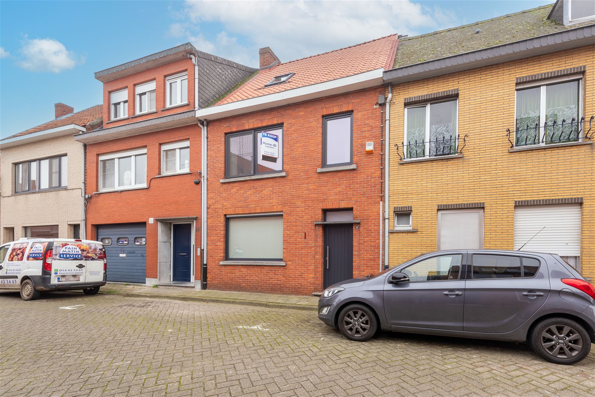 Moderne, instapklare woning met garage in het hart van Turnhout. foto 2