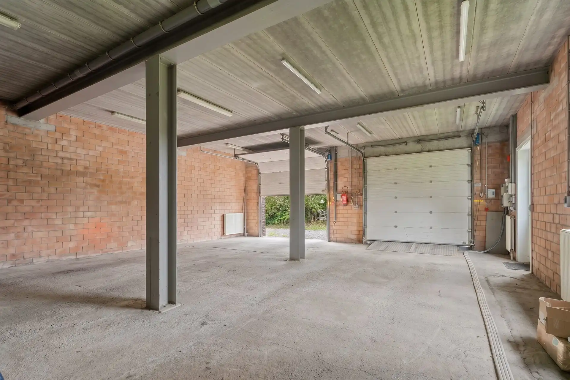 Heel riante casco villa, op 3381m² grond.  foto 25