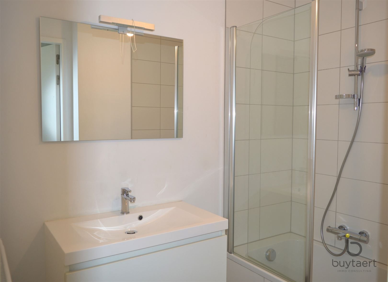 Recent en gezellig één slaapkamer appartement op het Eilandje! foto 9