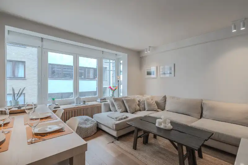 Mooi appartement met zijdelingszeezicht foto 6