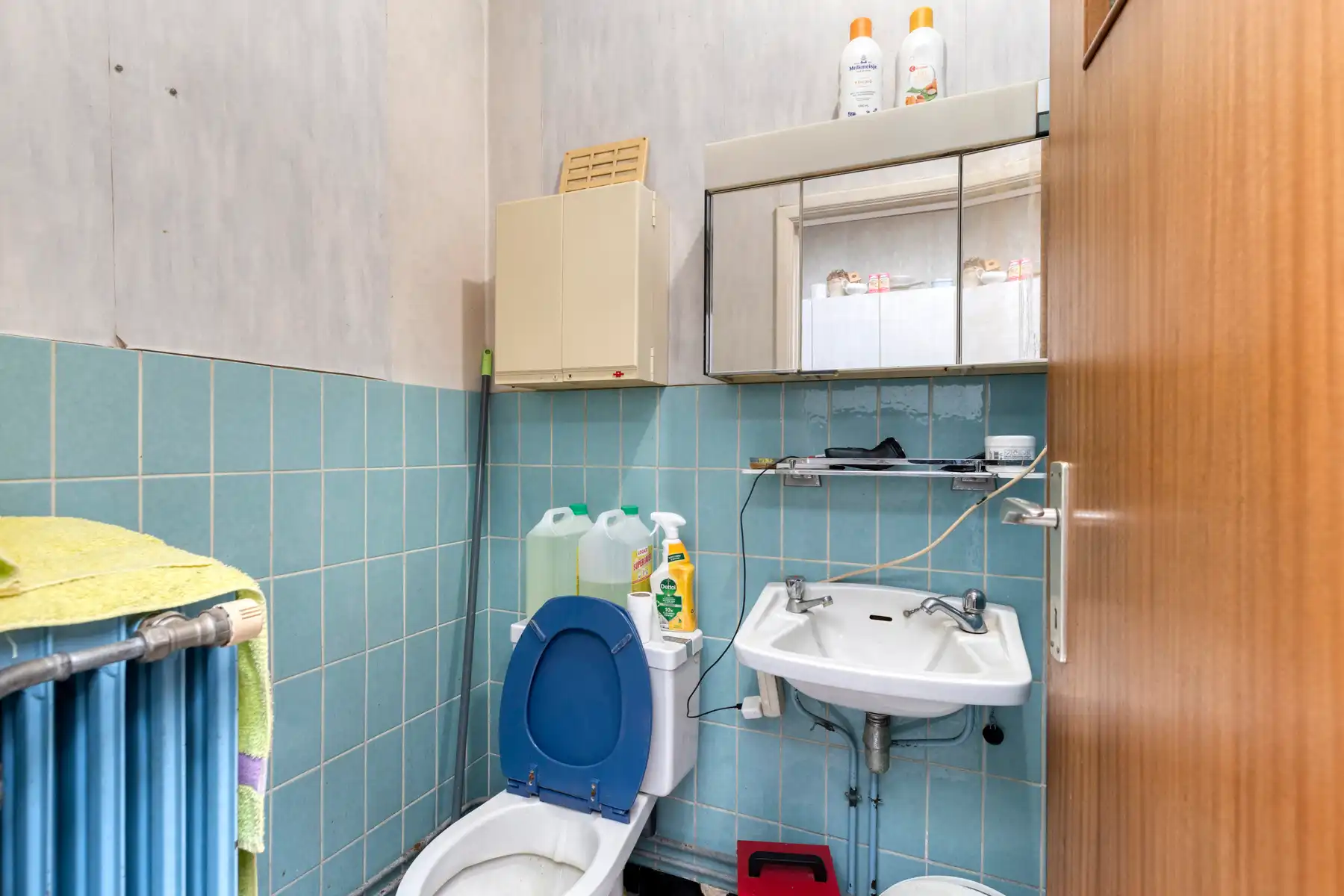 Te renoveren woning met ruime tuin. foto 6