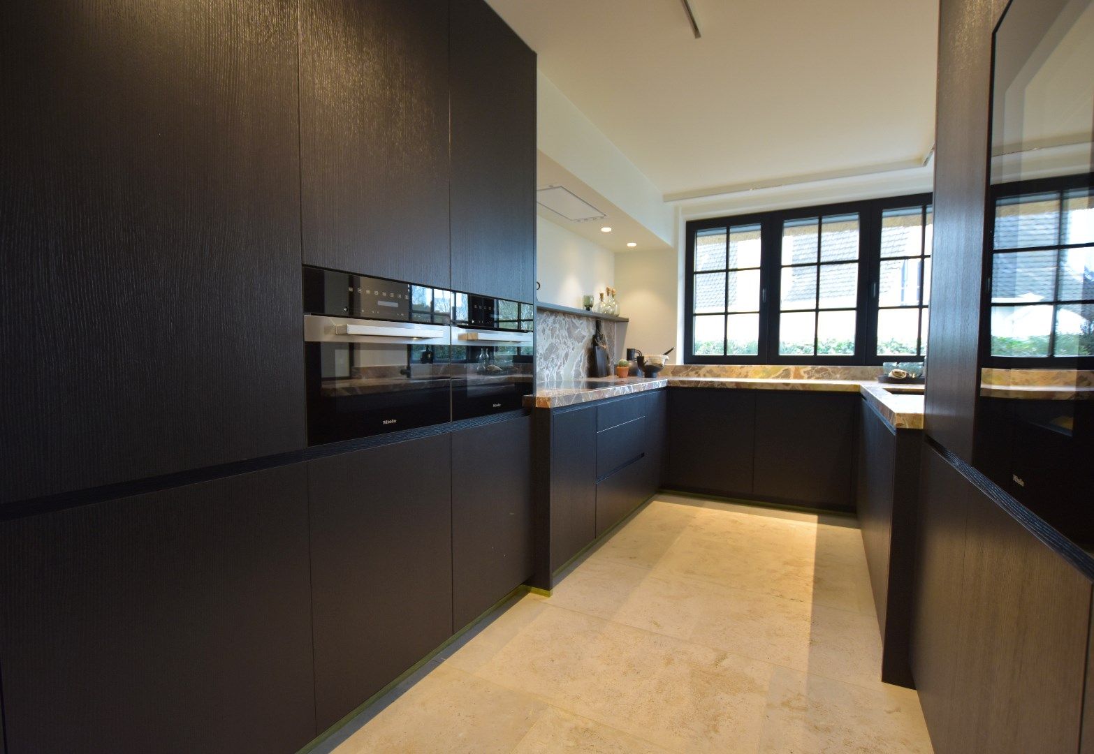 Compleet gerenoveerde villa aan de rand van het Zoute. foto 8
