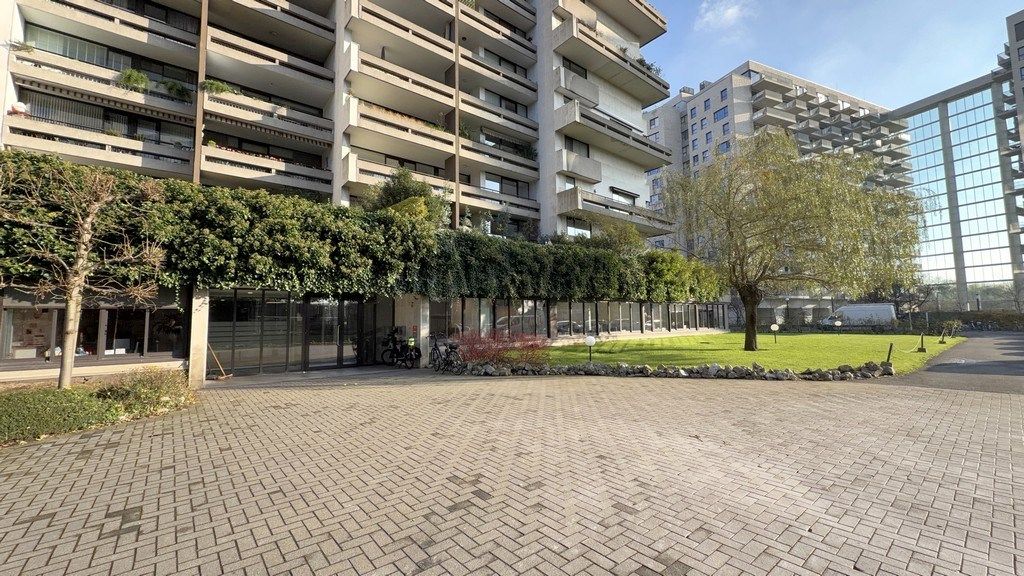 Gelijkvloerse kantoren te koop langs Singel in Antwerpen foto 27