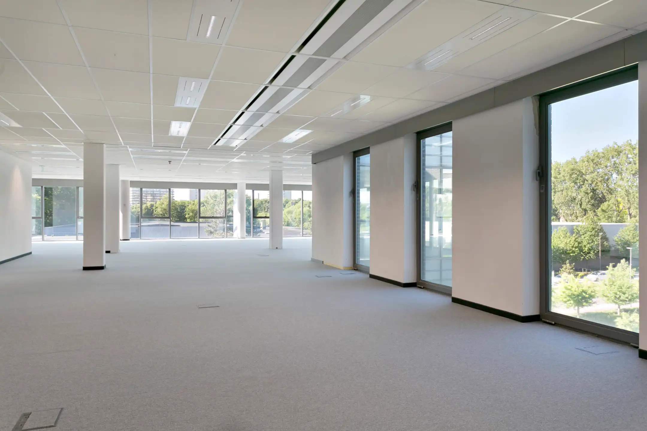 THE ULTIMATE : Moderne kantoorruimte van 676 m²  Berchem foto 8