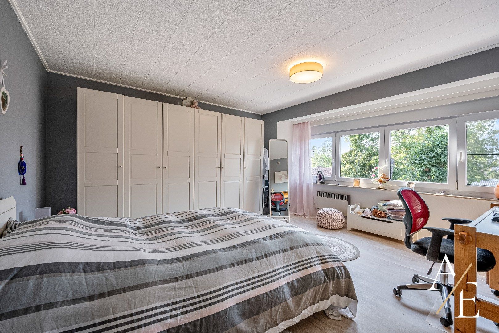 WICHELEN - Landelijke grote woning met prachtige tuin! foto 10
