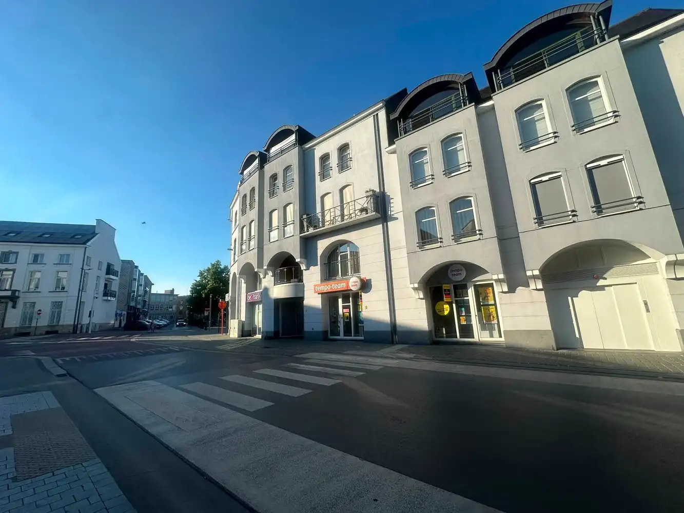 TE HUUR – KANTOORRUIMTE 195 m² | KEIZERSPLEIN AALST foto 4