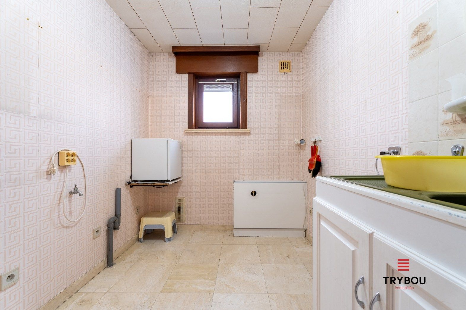 Gelijkvloerswoning met verzorgde tuin op ruim perceel van 860m² foto 18