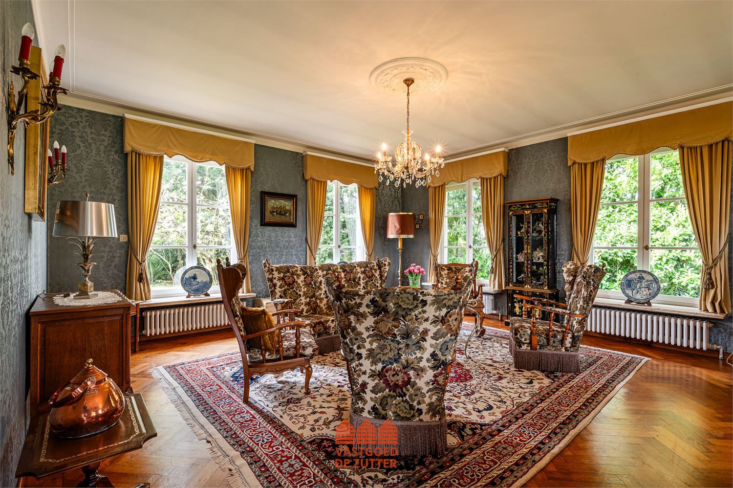 Prachtige stijlvolle villa met panoramisch uitzicht foto 13