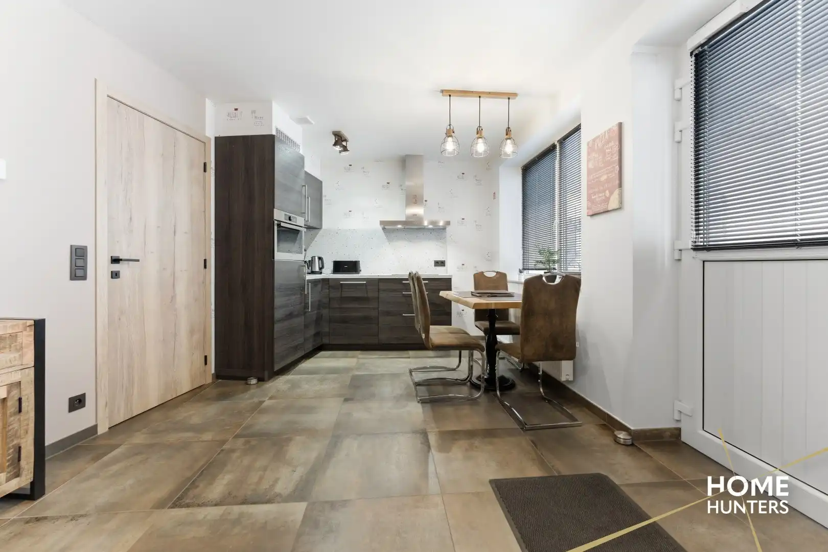 Topinvestering in vakantievastgoed – 6 volledig uitgeruste vakantie-appartementen in historisch centrum Ieper foto 29