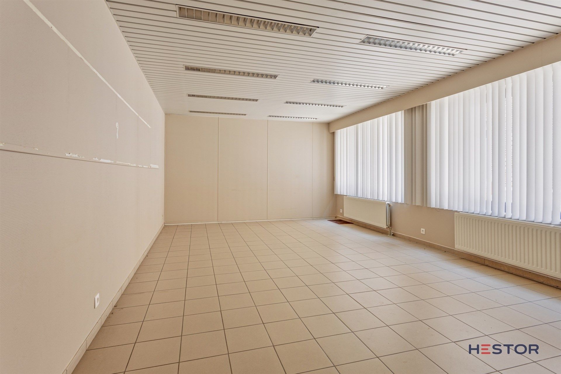 Woning voor gemengd gebruik in het centrum van Zele foto 7