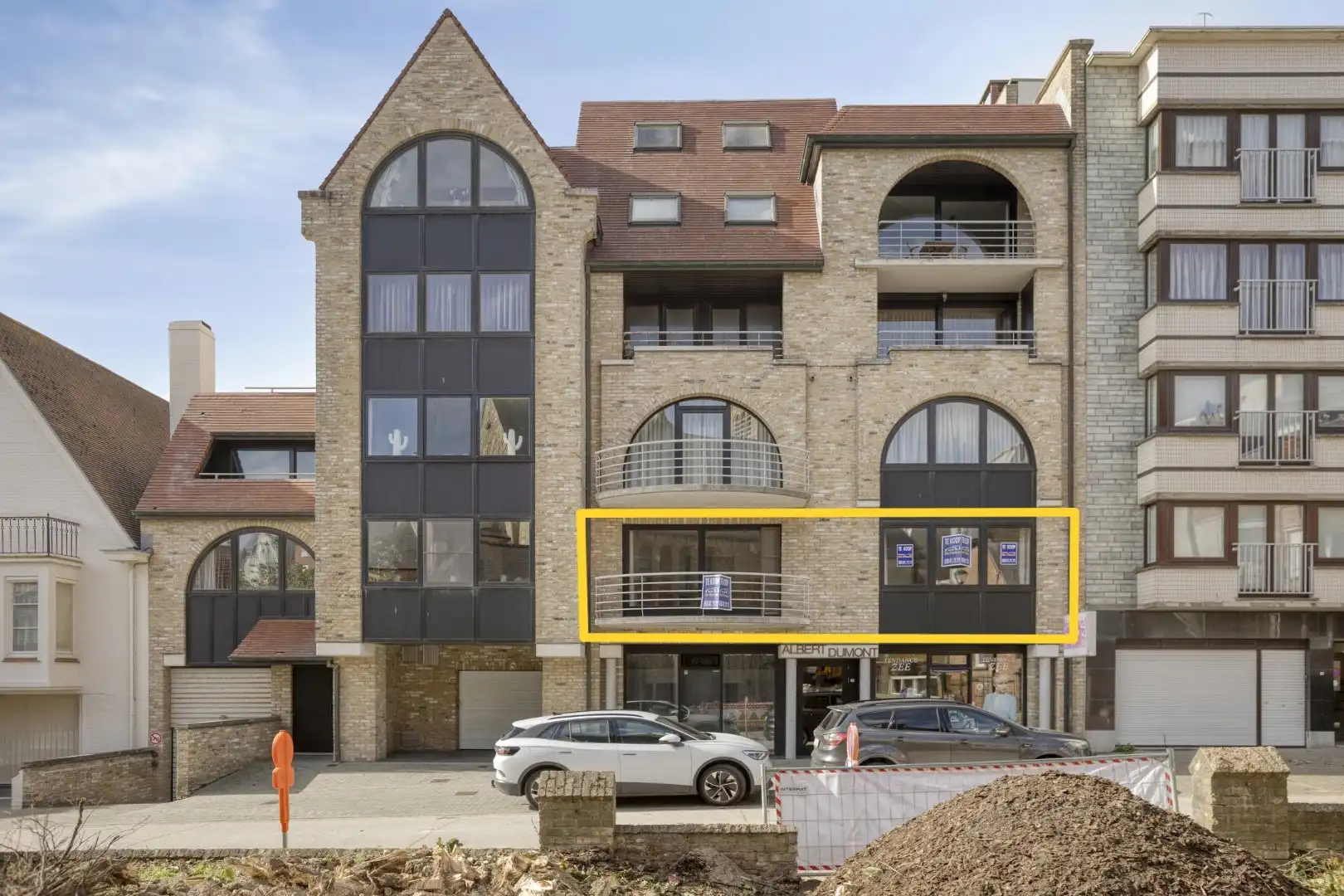 Residentie Albert Dumont 0101 (+ dubbele garage) foto {{pictureIndex}}