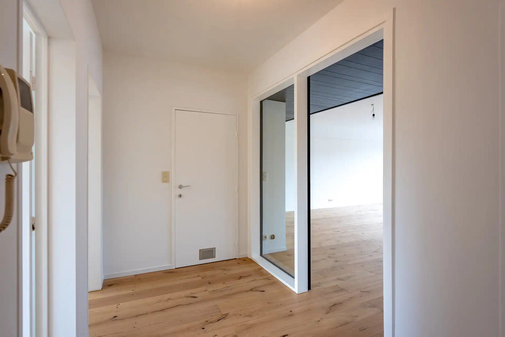 Uitzonderlijk ruime duplex in hartje Grimbergen met 4-5 kamers foto 12