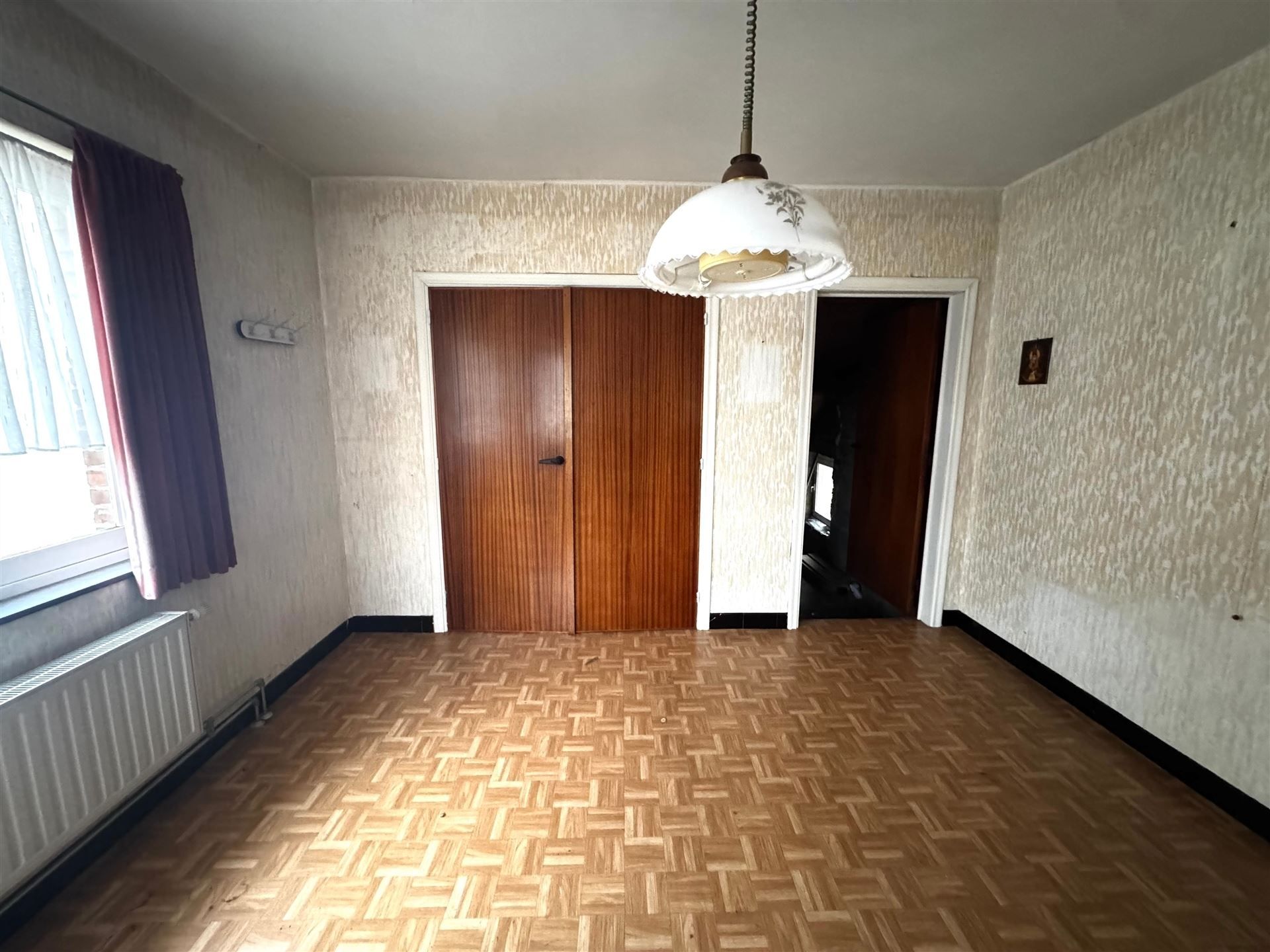 Halfopen te verbouwen woning op rustige locatie in Maasmechelen foto 10