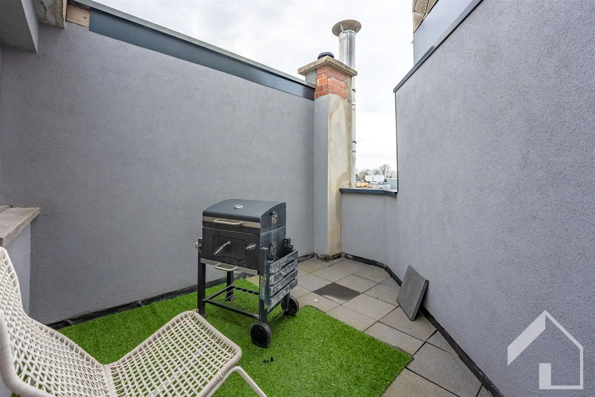 Gelijkvloers handelspand met 2 appartementen foto 30