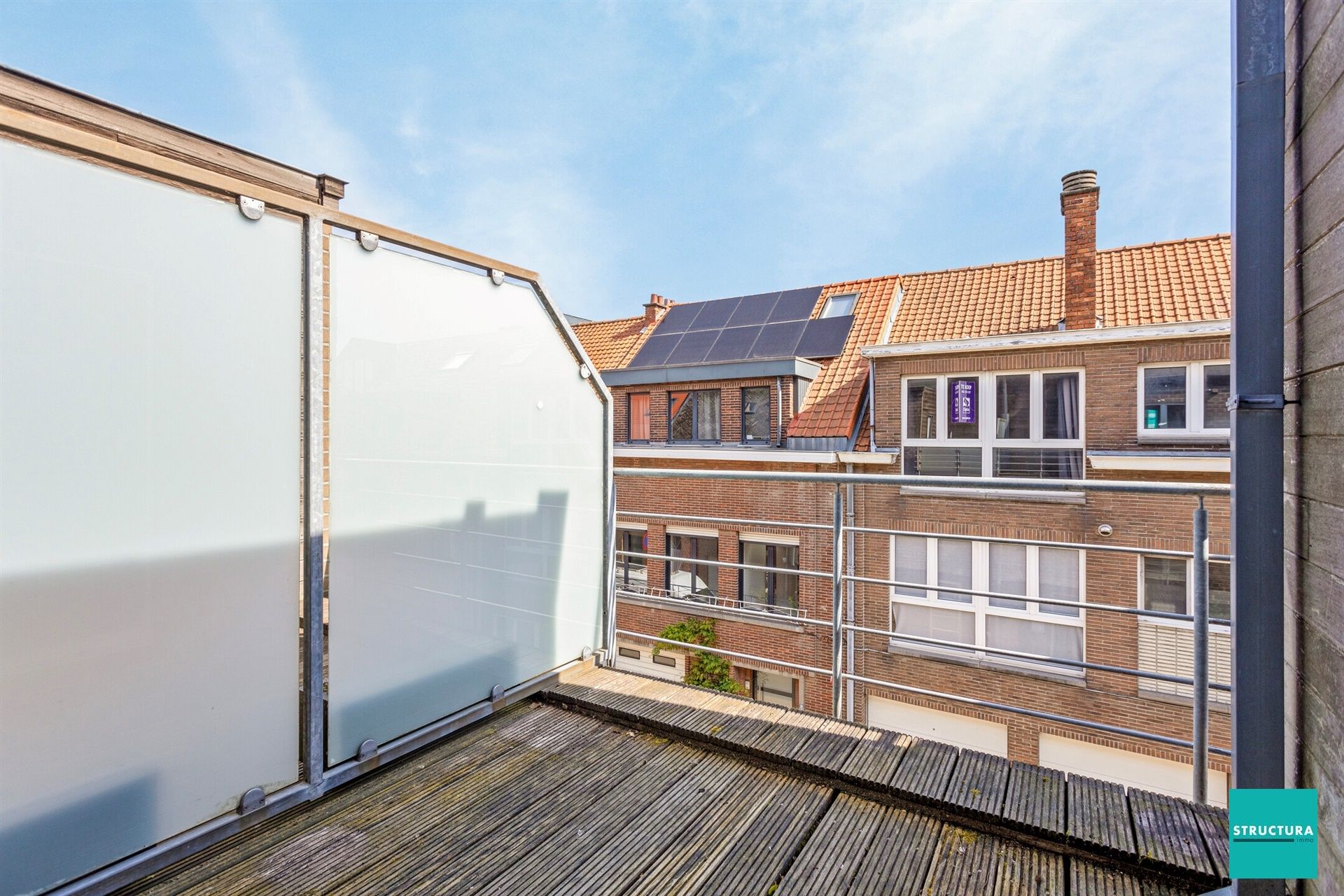 Appartement met 2 kamers en terras in het centrum foto 10