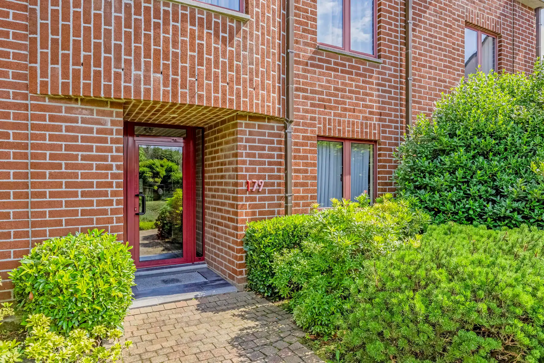 Hoofdfoto van de publicatie: Glvrse studio met terras te Haasrode