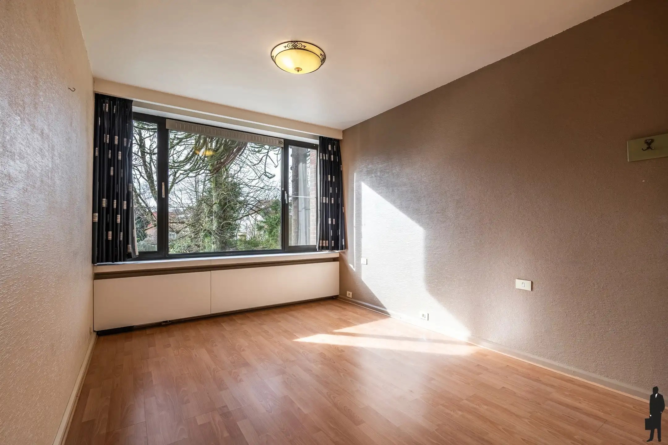 3 slpk-appartement met dubbele staanplaats in centrum Hove foto 14