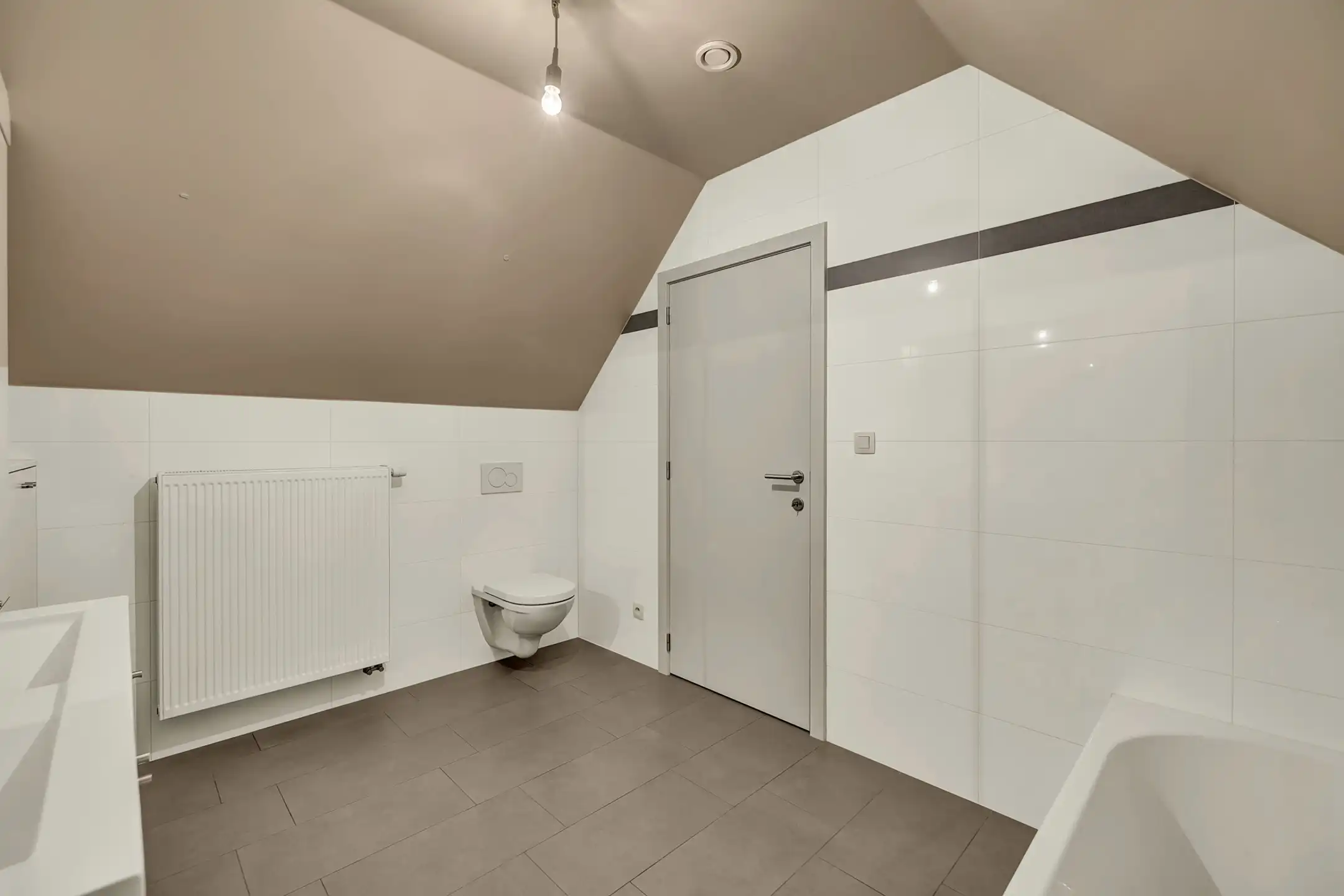 Energiezuinig appartement met 2 slpks, terras en garagebox foto 18