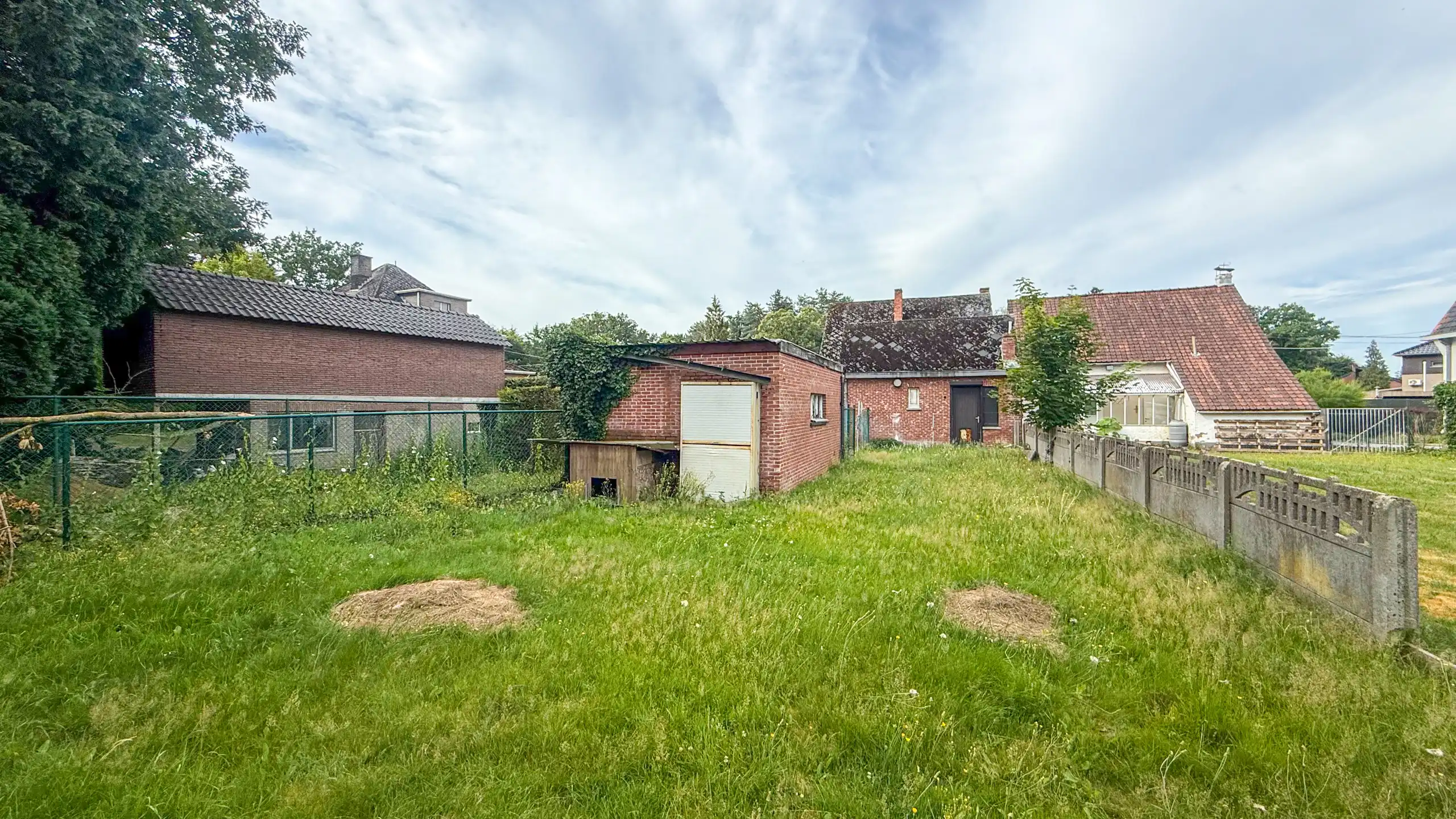 Deels gerenoveerde woning met ruime leefruimte en 3 slpkms! foto 36