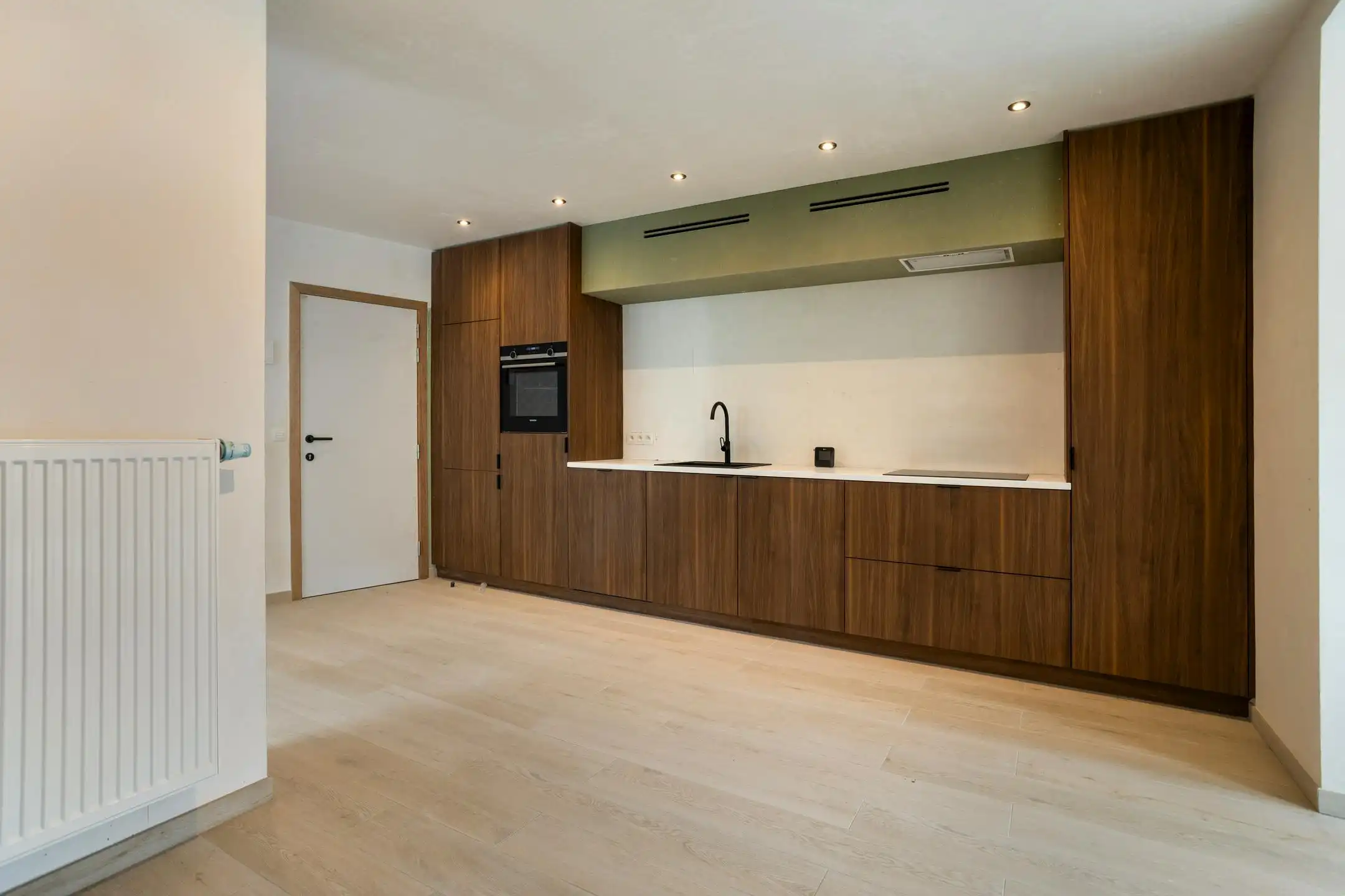 Appartement met één slaapkamer in het centrum van Veurne. foto 6