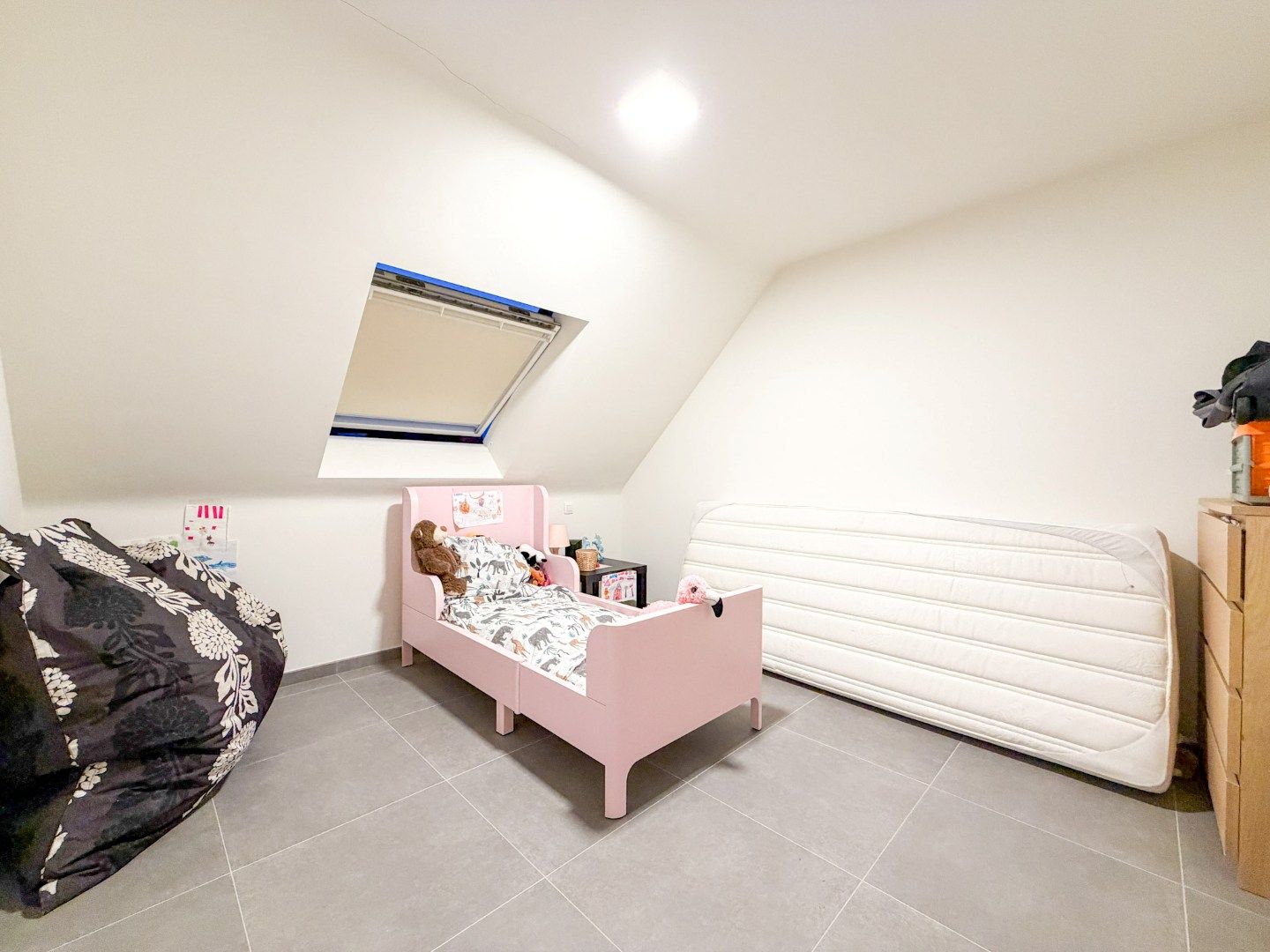 Recente woning, instapklaar en energiezuinig met 3 slpk, Roeselare/Ardooie. foto 16