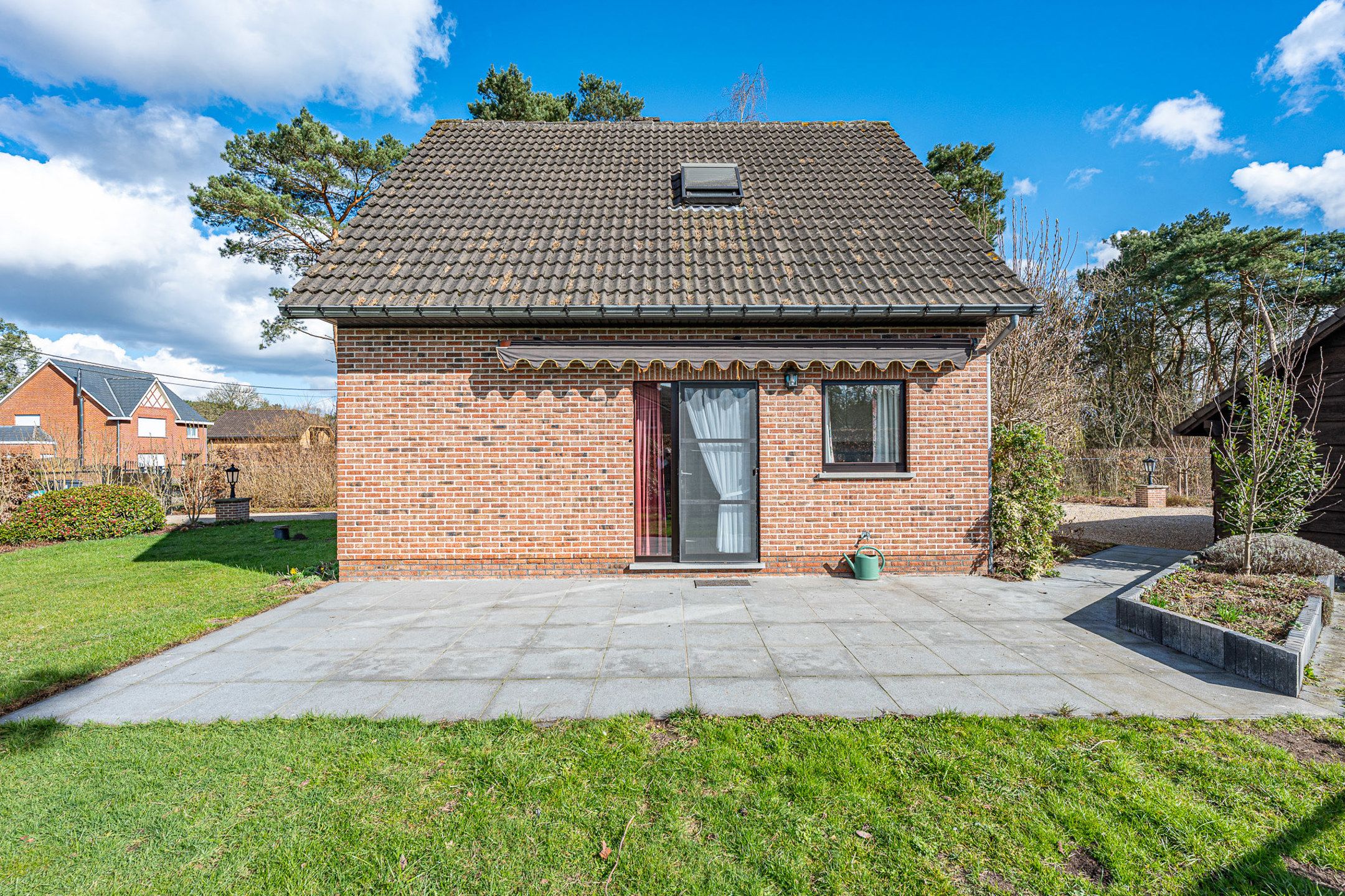 Charmante vrijstaande woning gelegen in recreatiegebied. foto 6