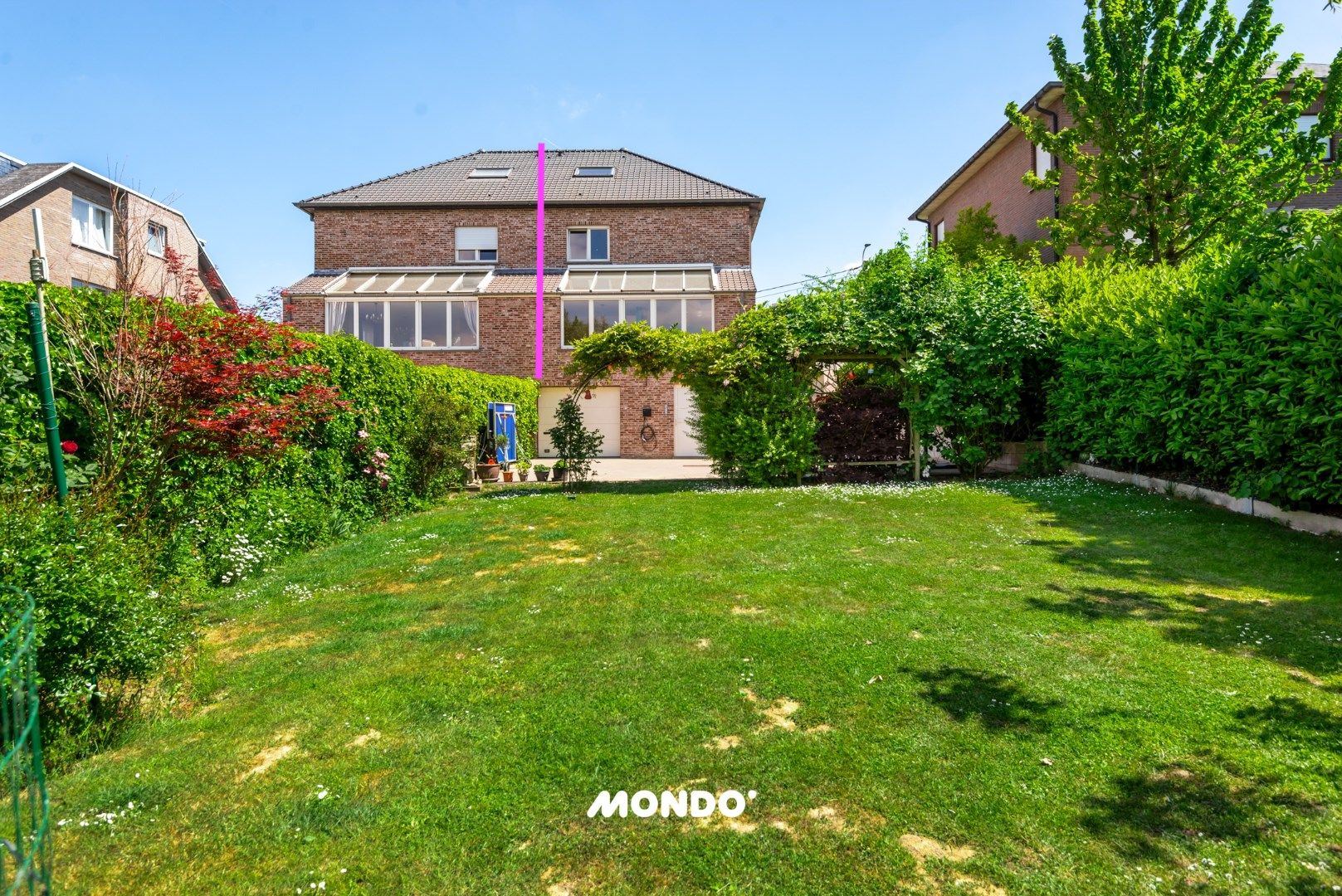Instapklare woning met 4 slaapkamers met fenomenaal zicht te Schepdaal! foto 2