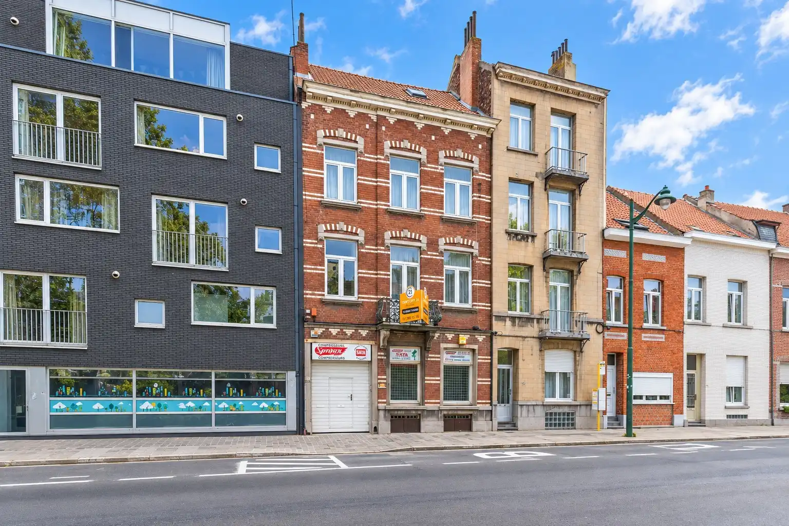 Gebouw te koop Bergensesteenweg 540 - - 1070 Brussel