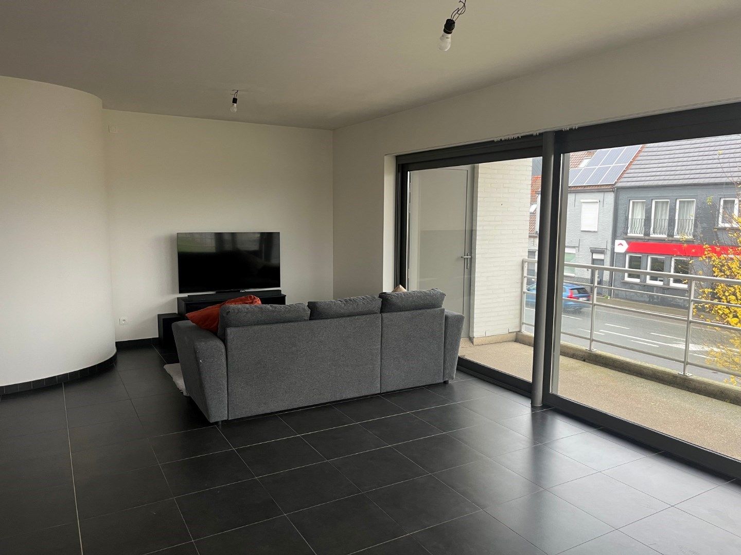 2-slpk-appartement op top locatie (incl. ondergrondse staanplaats!!). foto 3