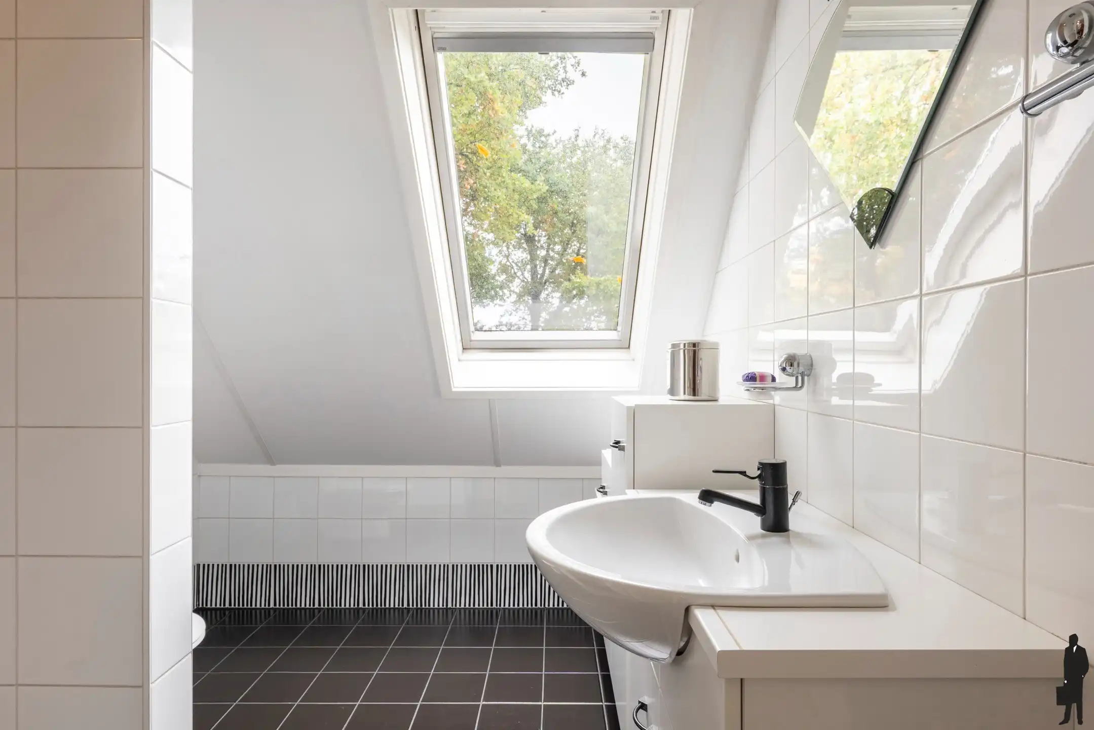 Unieke architectenvilla op 2.110m² in 'Vogeltjeswijk' Retie foto 19