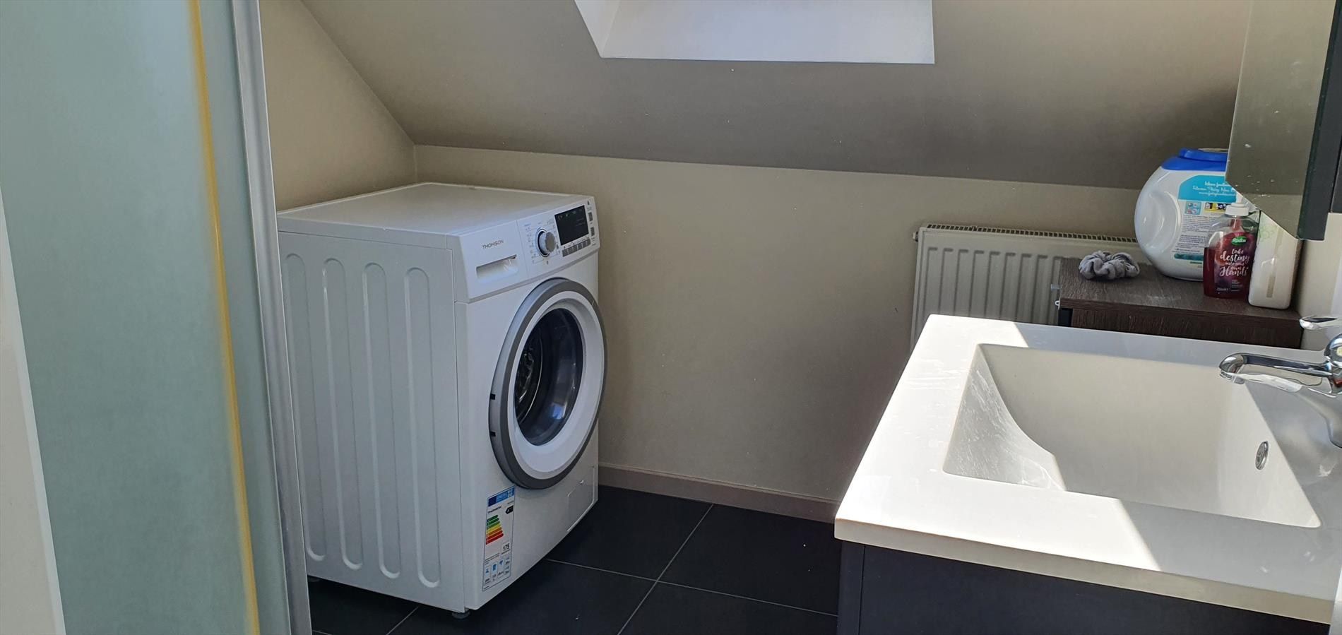 Tof dakappartement met 1 slaapkamer in rustig gebouw ! foto 13